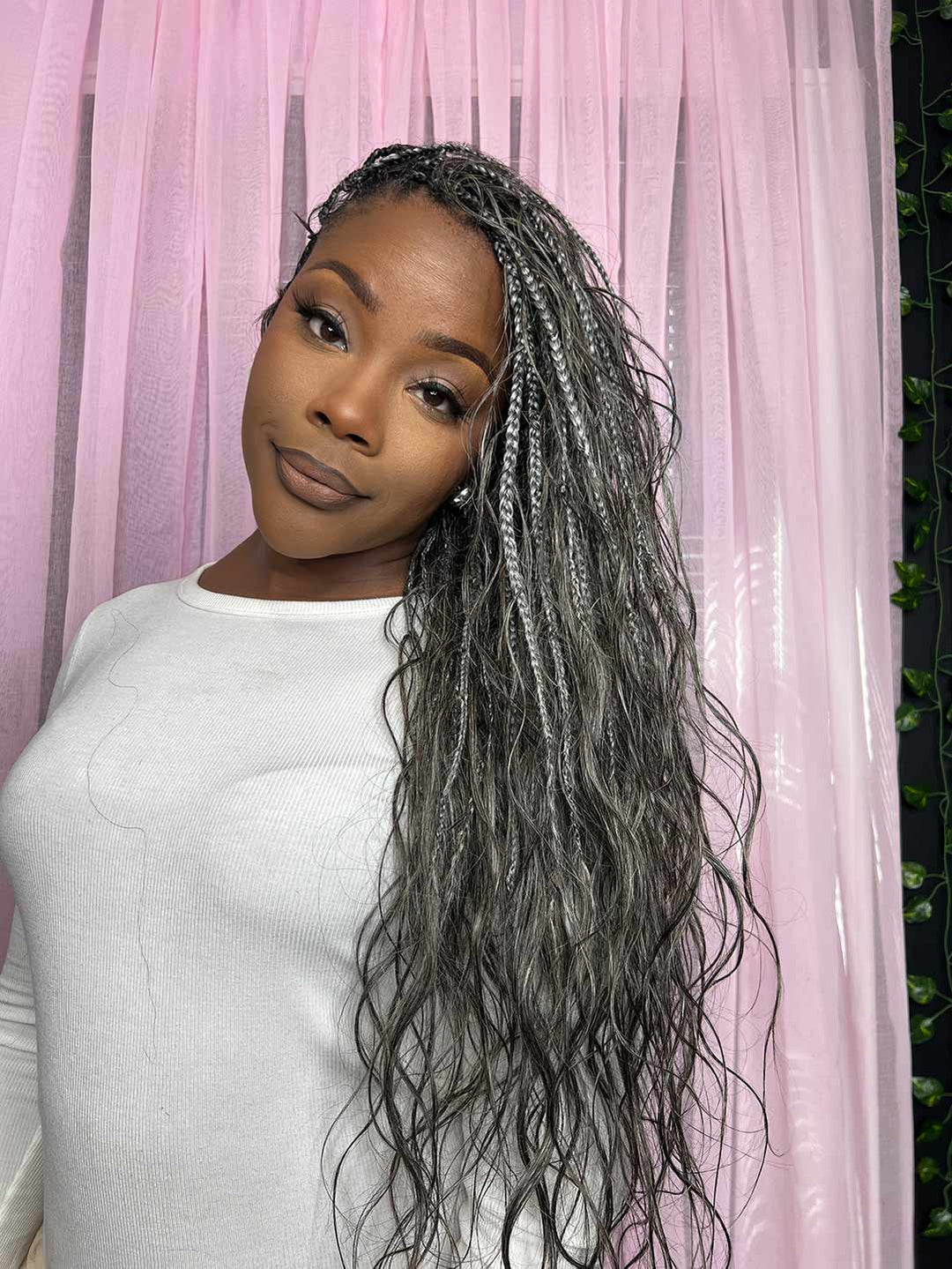 boho_knotless_braids_gray braids