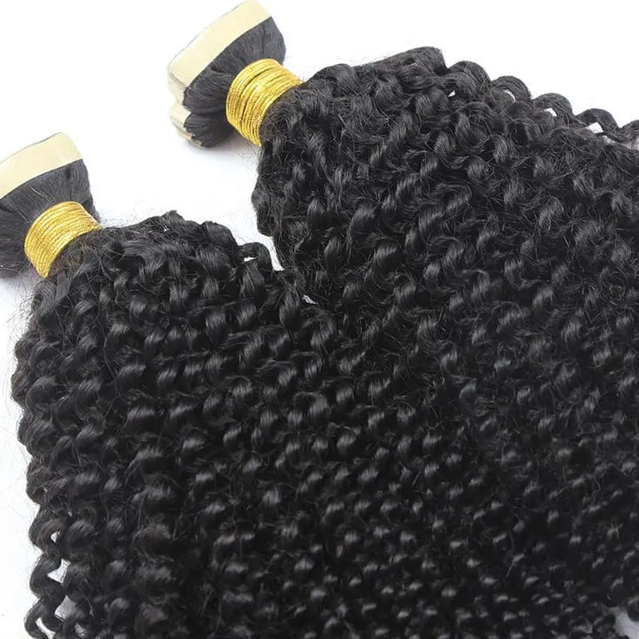 Afro Kinky Curly tape-in extensions: Close-up of the compact coil pattern