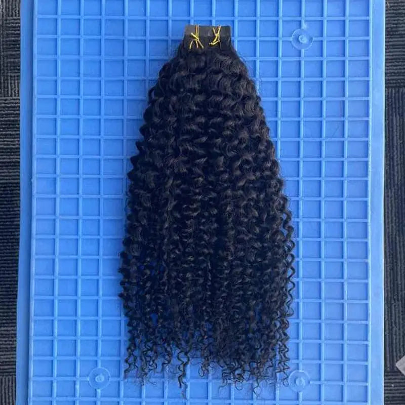 Kinky Curly tape-in extensions: Full view of the curly hair lengths